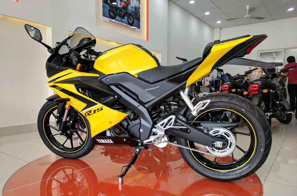 Yamaha R15 2018 giá 78 triệu đầu tiên về Việt Nam Yamaha R15 2018 giá 78 triệu đầu tiên về Việt Nam